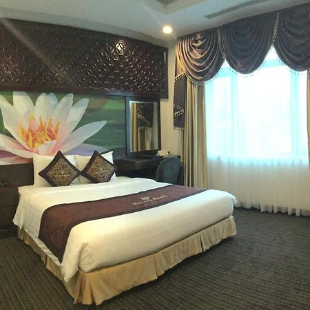 Hai Yen Luxury Hotel Cam Pha Esterno foto