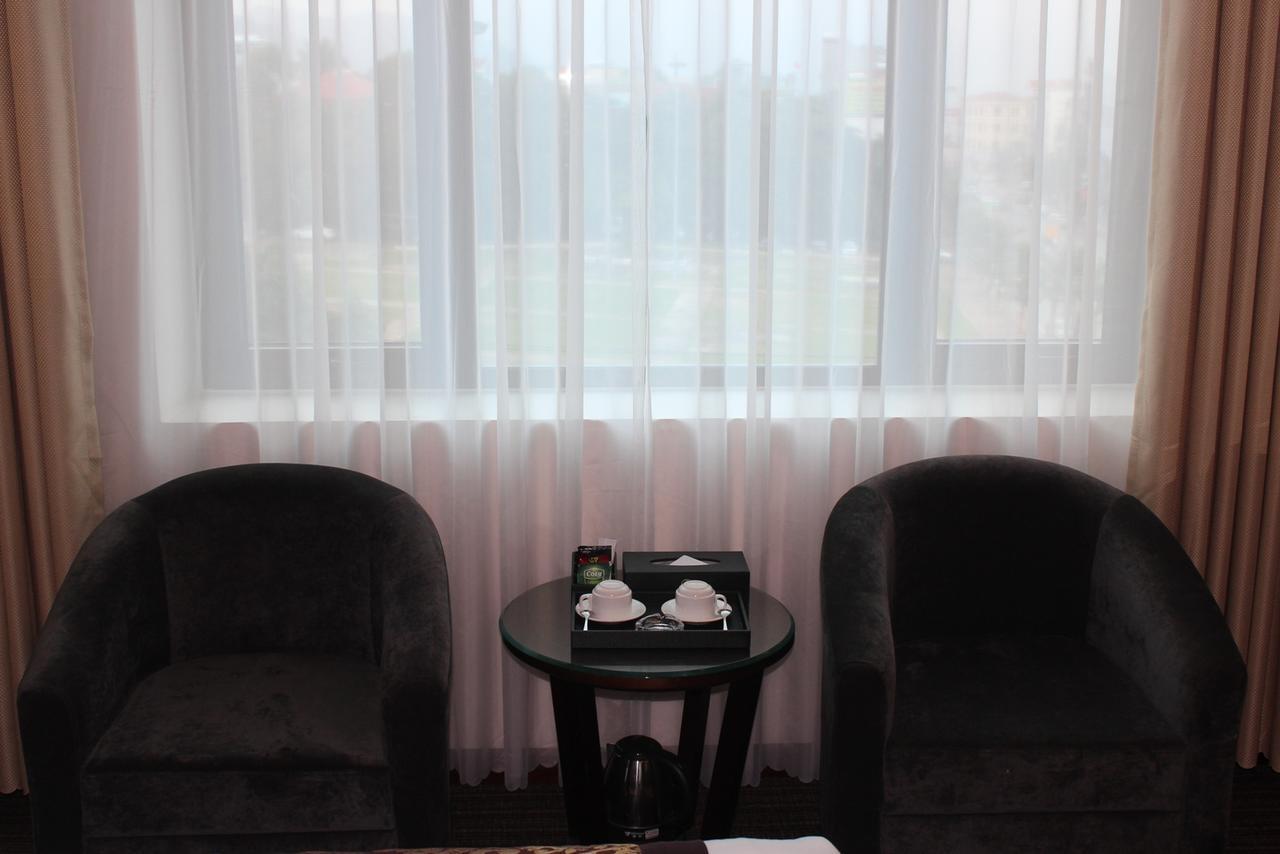 Hai Yen Luxury Hotel Cam Pha Esterno foto